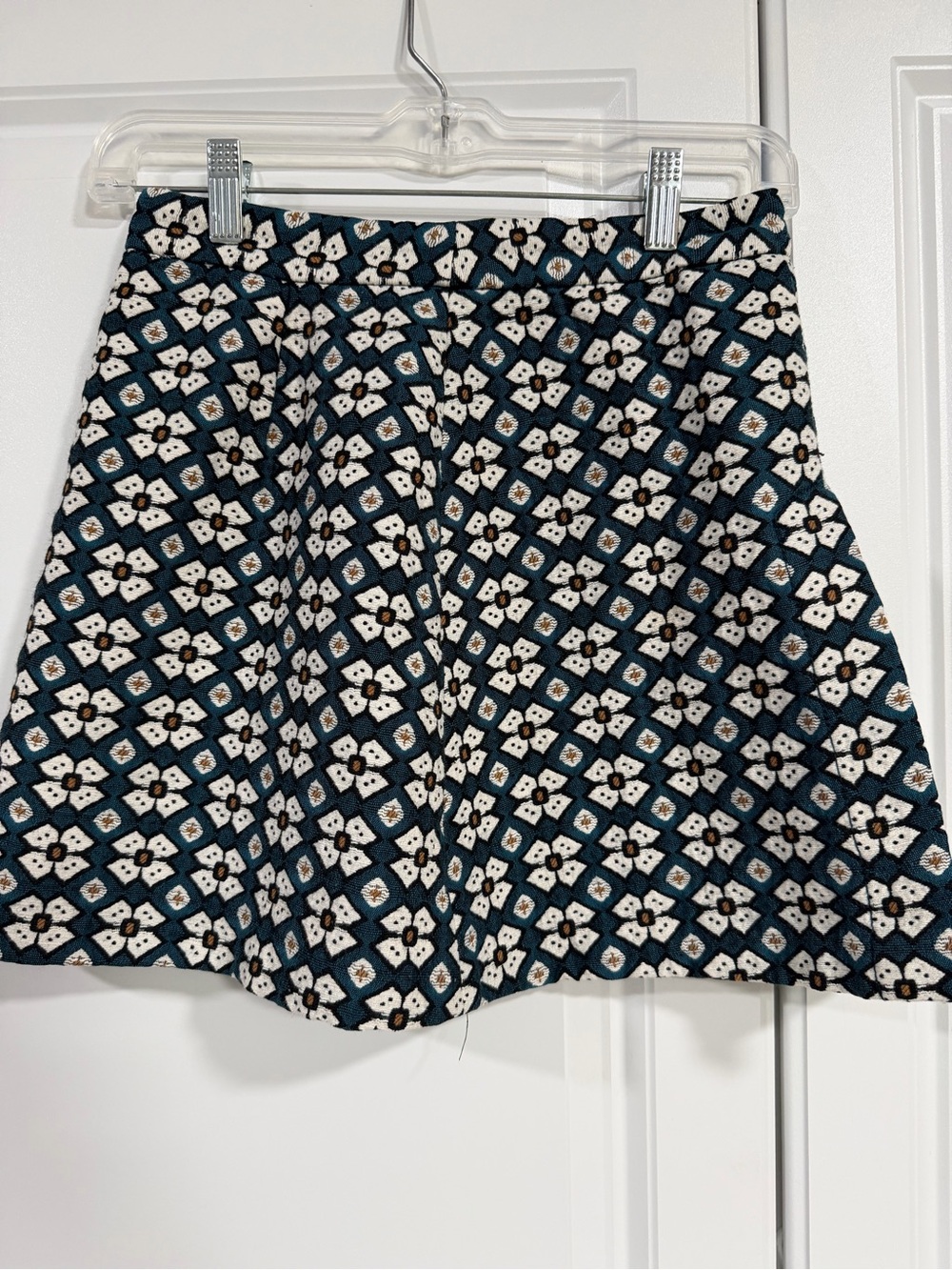 Zara Teal and White Circle-Print Skater Skirt